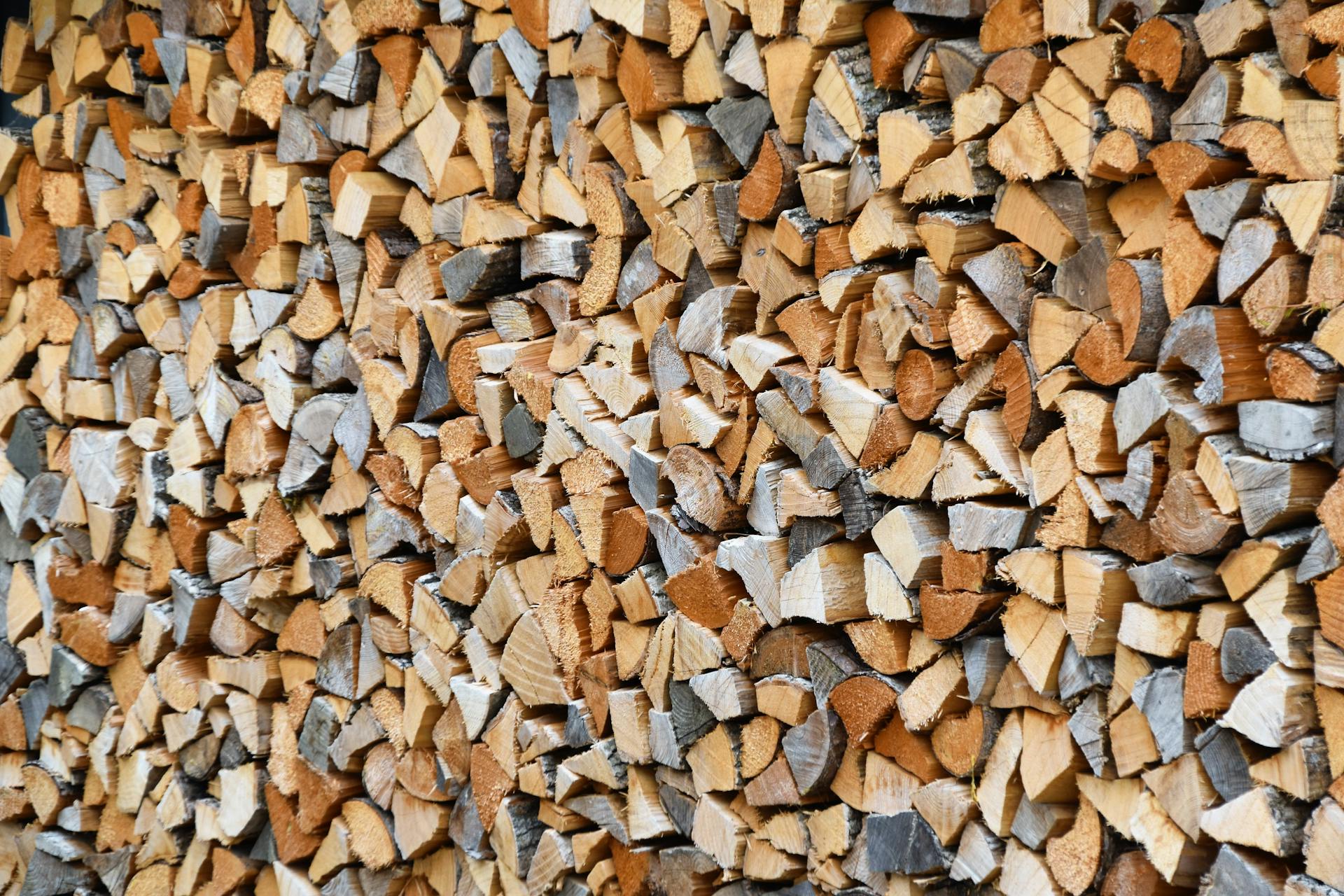 What are the benefits of Biomass Boilers?